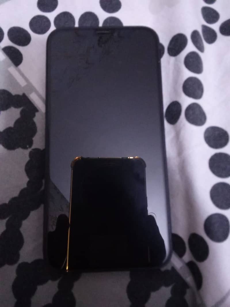 Iphone 12 mini 4