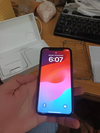 Iphone 11 64Gb 10/10 Condition JV 10/10 Condition