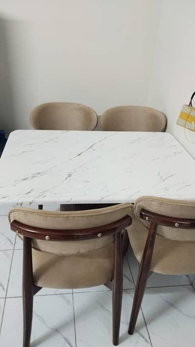 Elegant Marble Dining Table Set – Like New