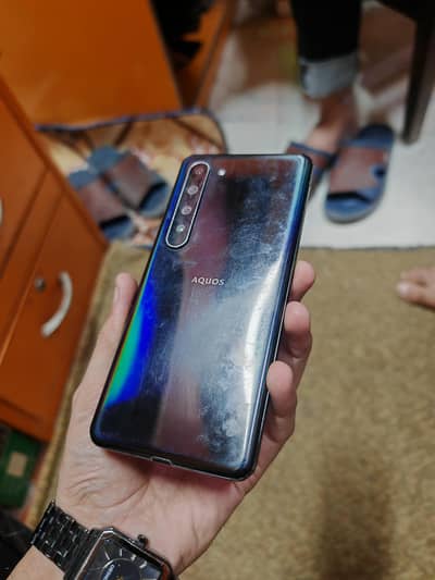 Sharp aquos R5g available in good condition 12gb 256gb Non Pta