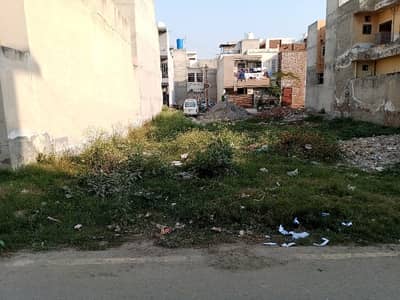 5 Marla Residential Plot For sale In Lahore