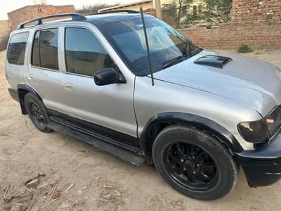 kea sporatge 7 seater 2002 model good condition