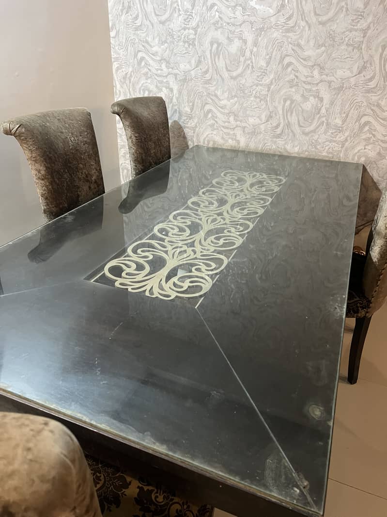 Dining Table for Sell 3