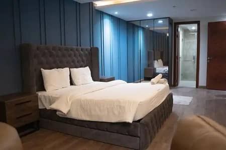 Luxurious 02 Bed Apartment Gold Crest DHA Ph4 on per day rent