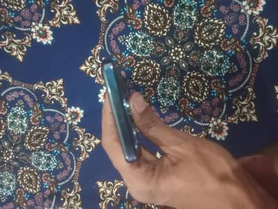 infinix hot 40i 8/128. . . . urgent for sale