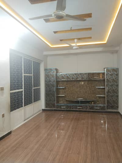 Ghouri town pH pH 5b first floor water electrity Available