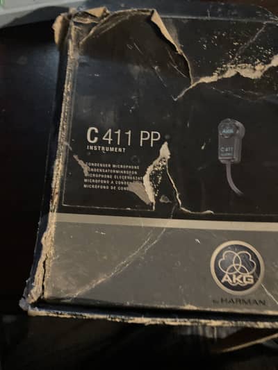 Akg C411 pp condenser microphone for guitars/ acoustics instruments