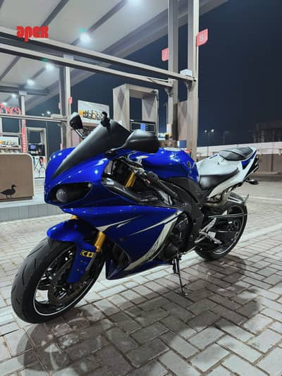 2011 Yamaha R1 CP4 | Stage 2 | TOCE Exhaust | Clean Build