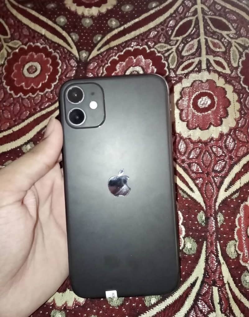 IPHONE 11 1