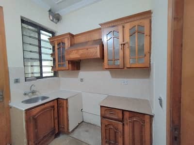 25x40 4 Marla tile flooring house for Sale G-13/1