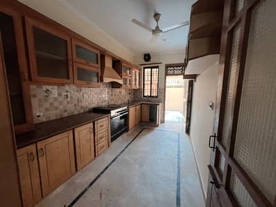 35x70 10 Marla House for Rent G-13/1