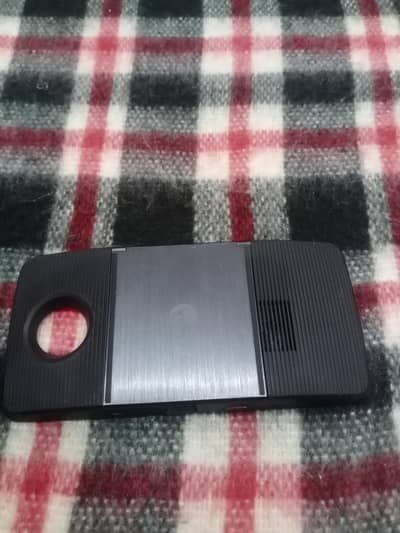 Moto mod projector 10/10 condition