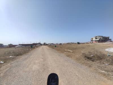 60x100 666 Gaz street plot for Sale G-14/4