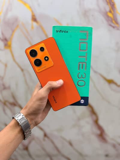 Infinix Note 30 8/256 With complete accessories