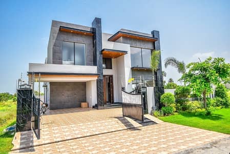 20 MARLA ELEGANT AND FULLY MAINTAINED SUPER HOT LOCATED BUNGALOW IS AVAILABLE IN THE BEST BLOCK OF DHA LAHORE.