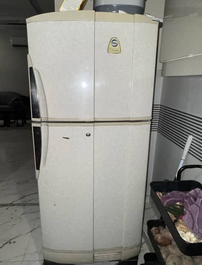 PEL Refrigerator – Crystal Series (Used, Excellent Working Condition)