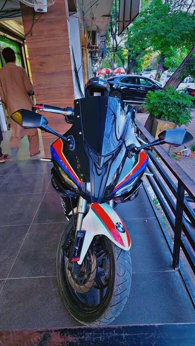 BMW 1000 RR /HEAVY BIKE/ 400 CC DUAL SALANDER