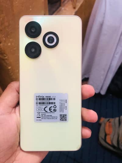 Infinix Smart 8 pta approved 4/64 Memory