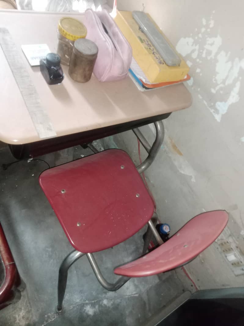 study table n chair 2