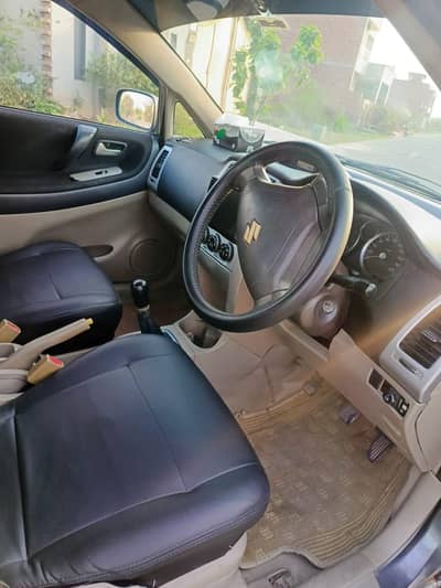 Family use Liana Car