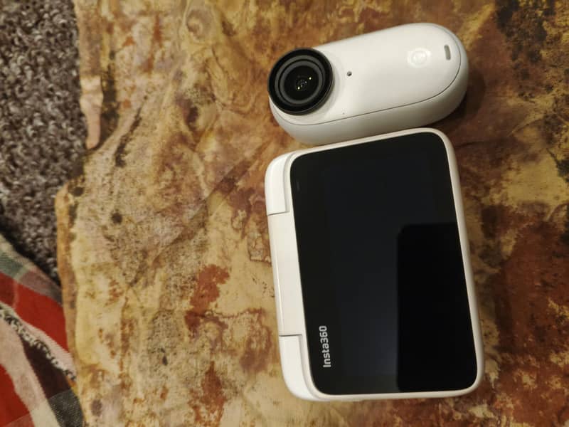Insta 360 Go3 2