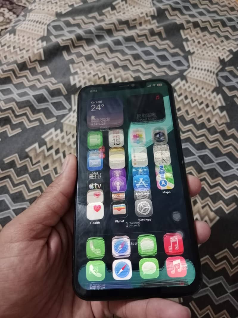 iPhone 11 Pro Max 5