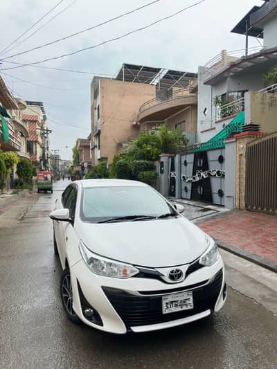 Toyota yaris ativ cvt 1.5 2021