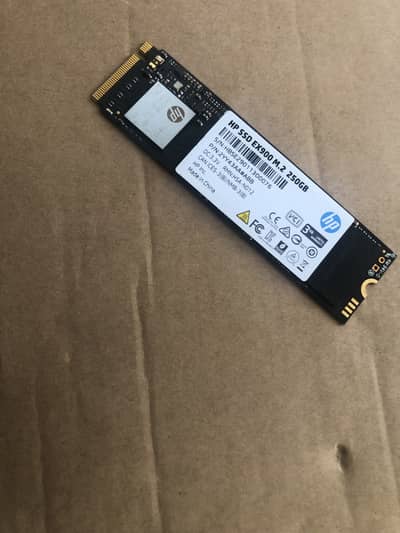 HP SSD 250GB (STICK NVME)