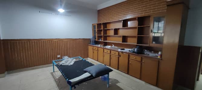 G10/4 short Corner 30/50 House Available For Sale CDA Transfer investor Rate