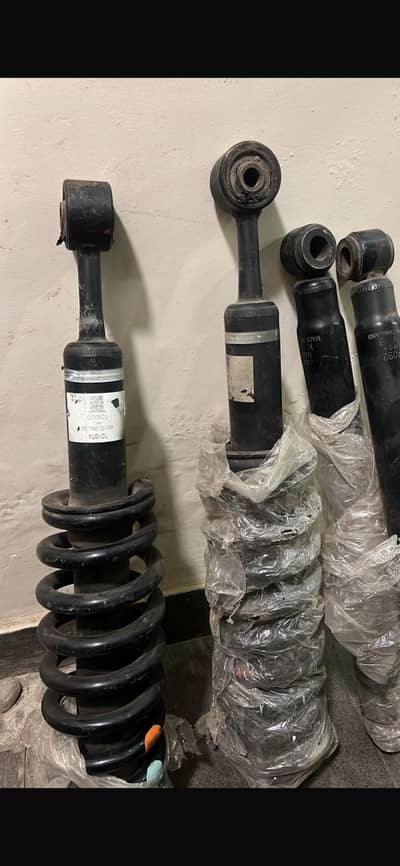 Toyota Hilux Revo Suspension