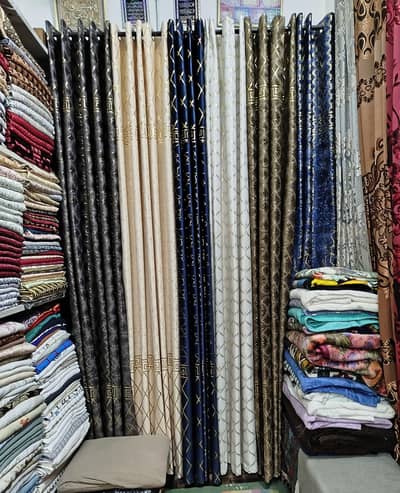 Texture welvet / pilachi / zari shingai curtains