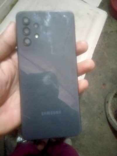 panal chanja fon all ok 6 128 jis na lana hain wo rabta kra glass brck