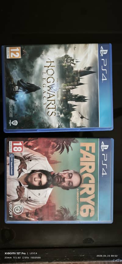Hogwarts legacy and Far Cry 6 PS4