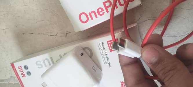 1 plus charger bilkul new 80w