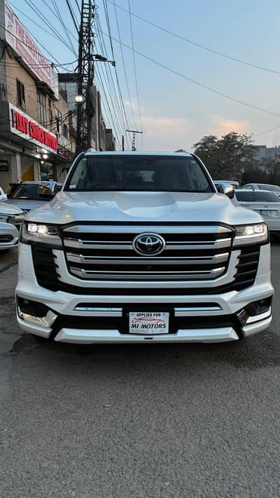 TOYOTA LAND CRUISER ZX LC300