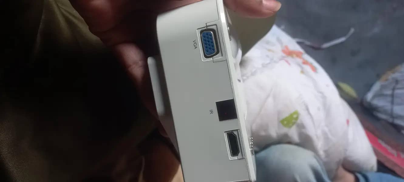 Projector 5