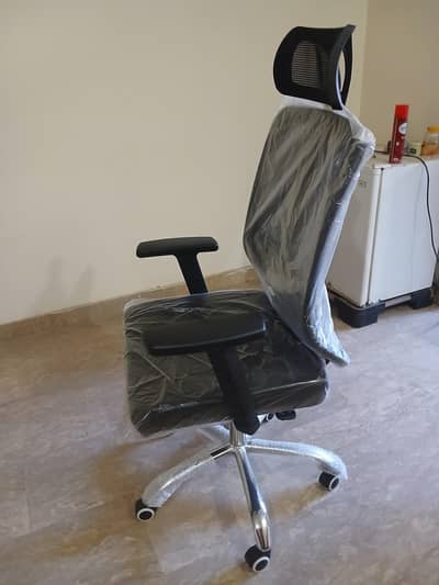 Office Revolving Chairs for sale