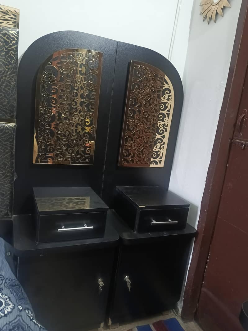 BEDROOM SET 4