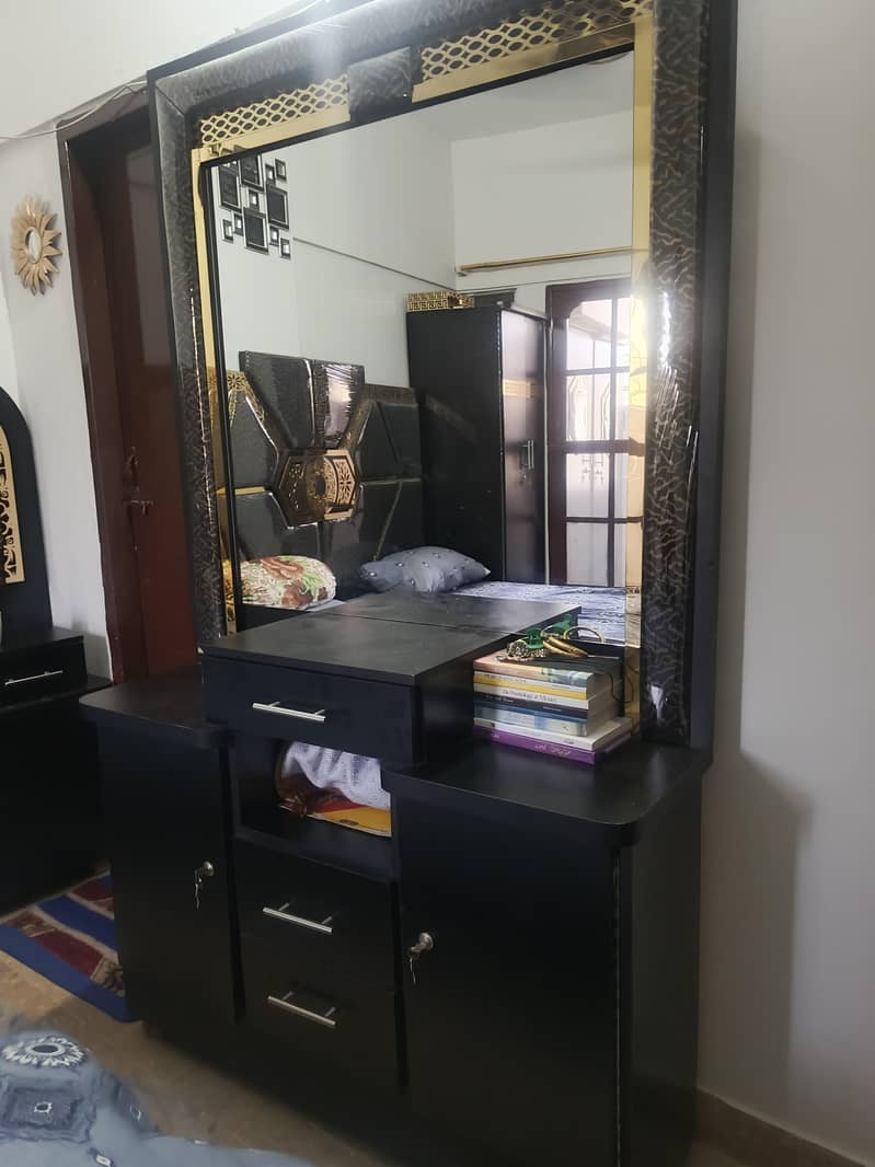 BEDROOM SET 5