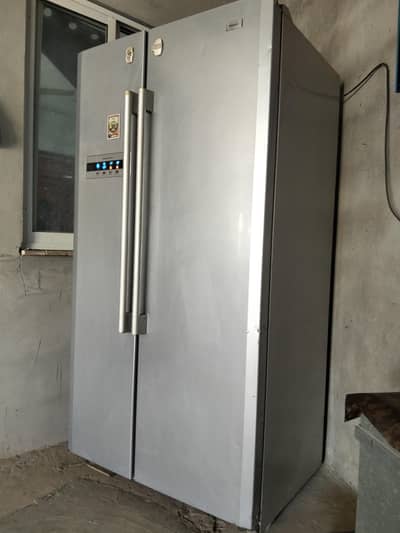 Haier Refrigerator - Side by Side