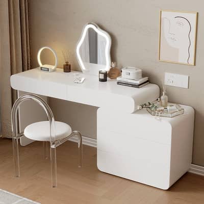 Customized Dressing Table