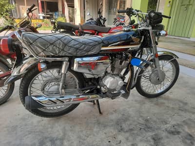 Honda 125 self strad