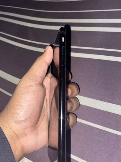 iPhone 7plus pta approved