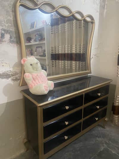 double bed & dressing table