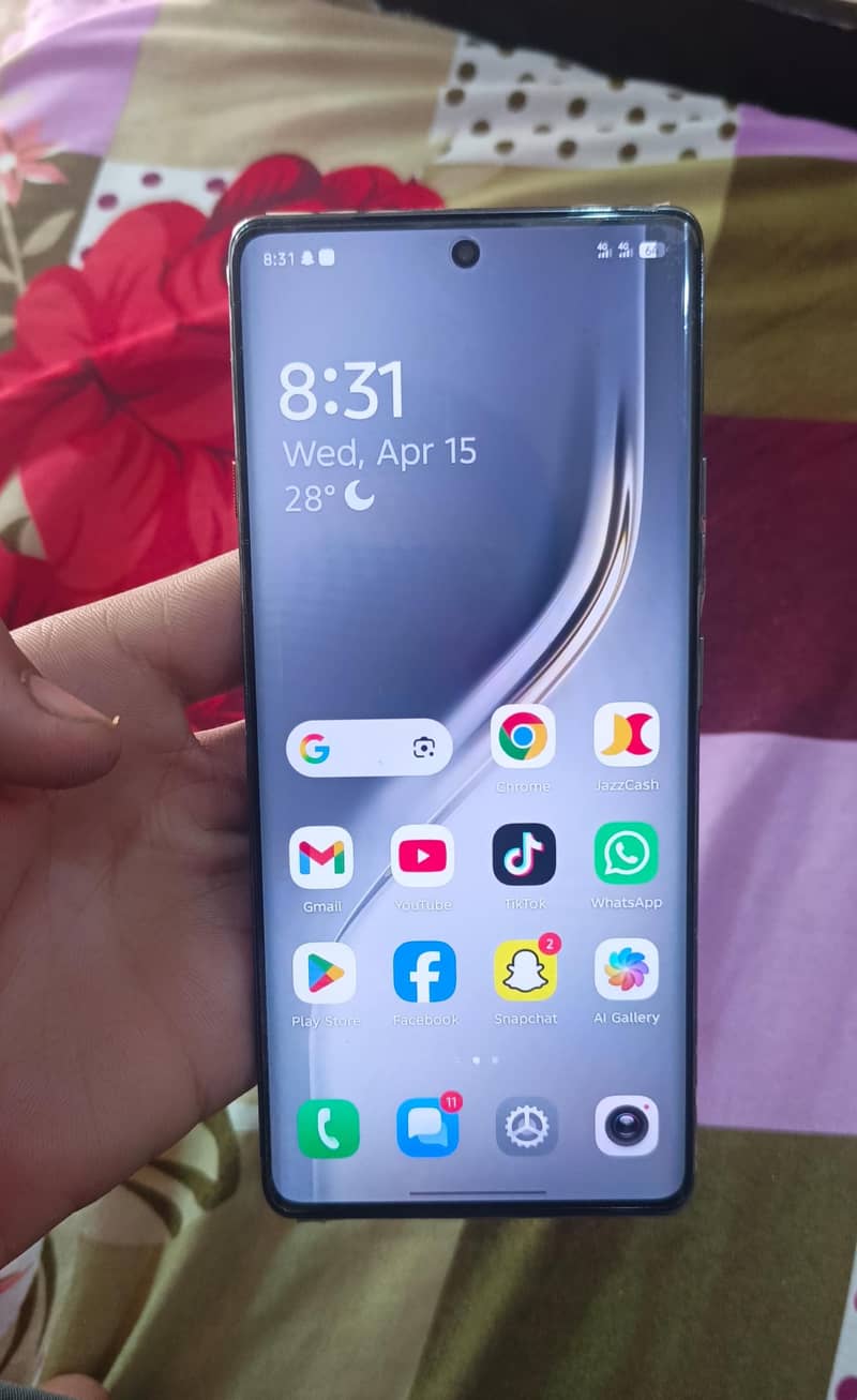 Tecno Camon 40 pro 2