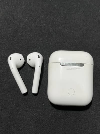 airpods. apple. air pods