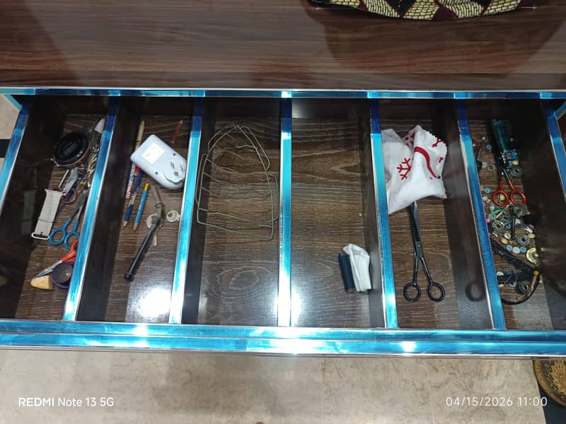 Moveable Sewing table (without sewing machine ) 3