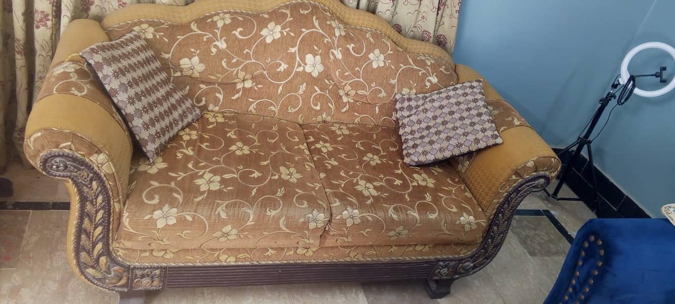 2 seater sofa 1