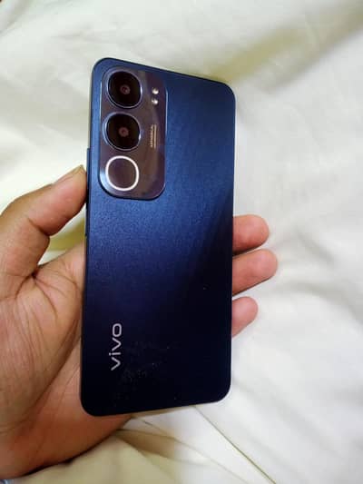 Vivo y19s 4+4 ram 128 pta proved with original box finger not working