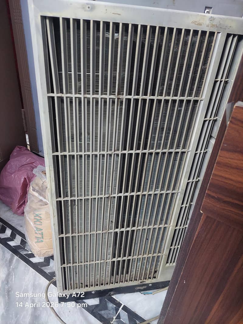 Window AC 220Volt 3